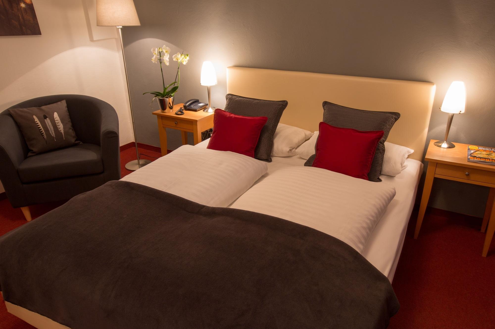 Hotel Stadt Hamburg Bad Salzuflen Bagian luar foto