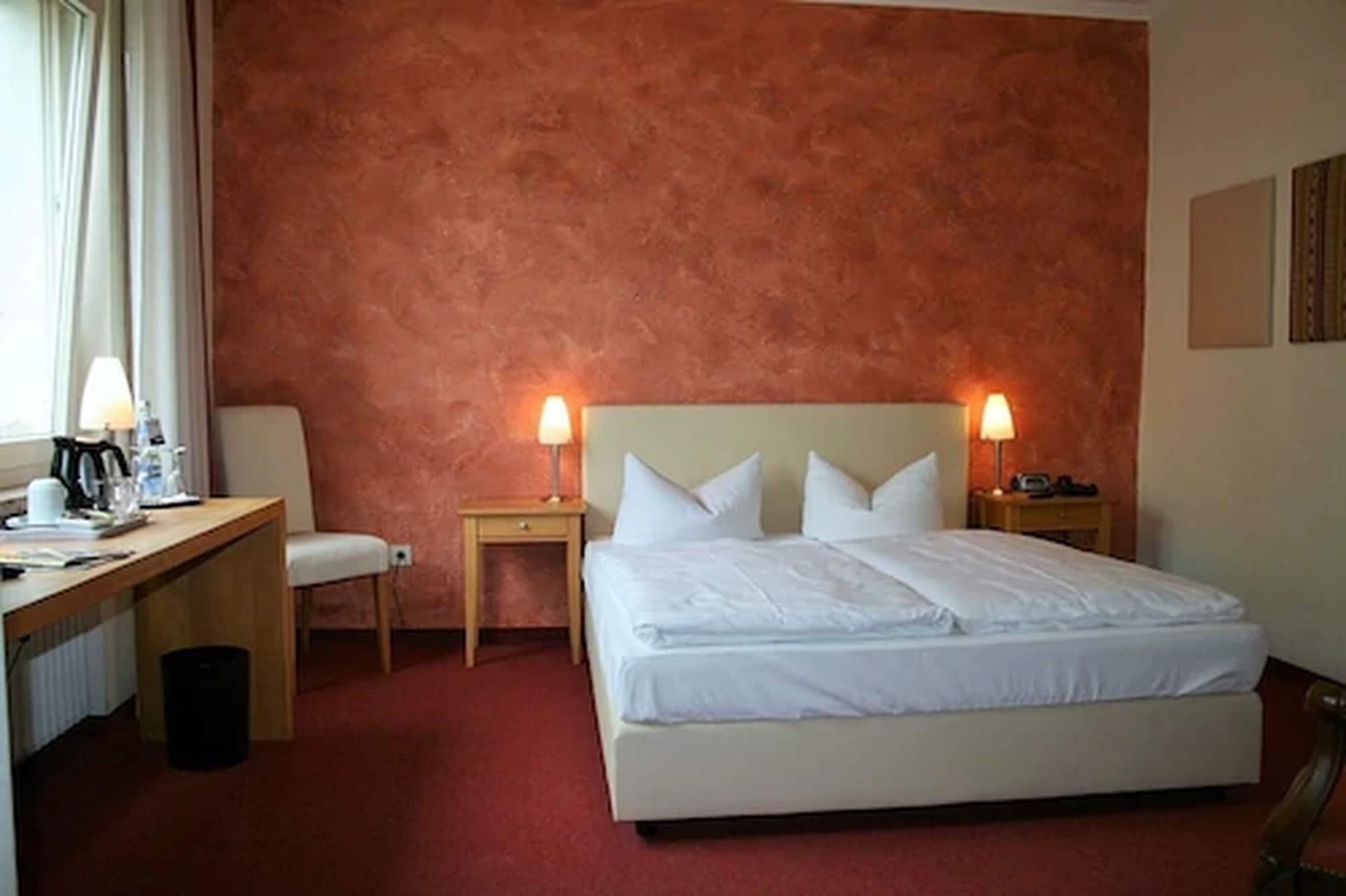 Hotel Stadt Hamburg Bad Salzuflen Bagian luar foto