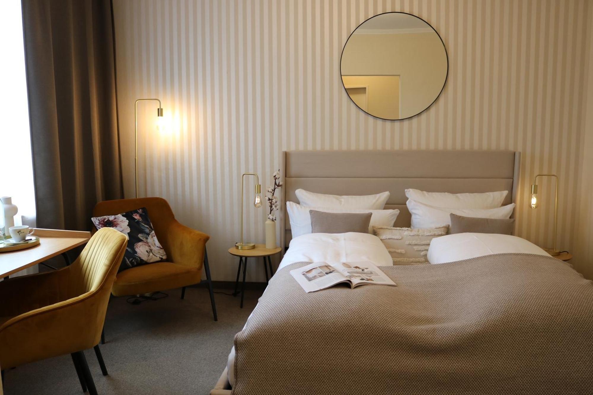 Hotel Stadt Hamburg Bad Salzuflen Bagian luar foto