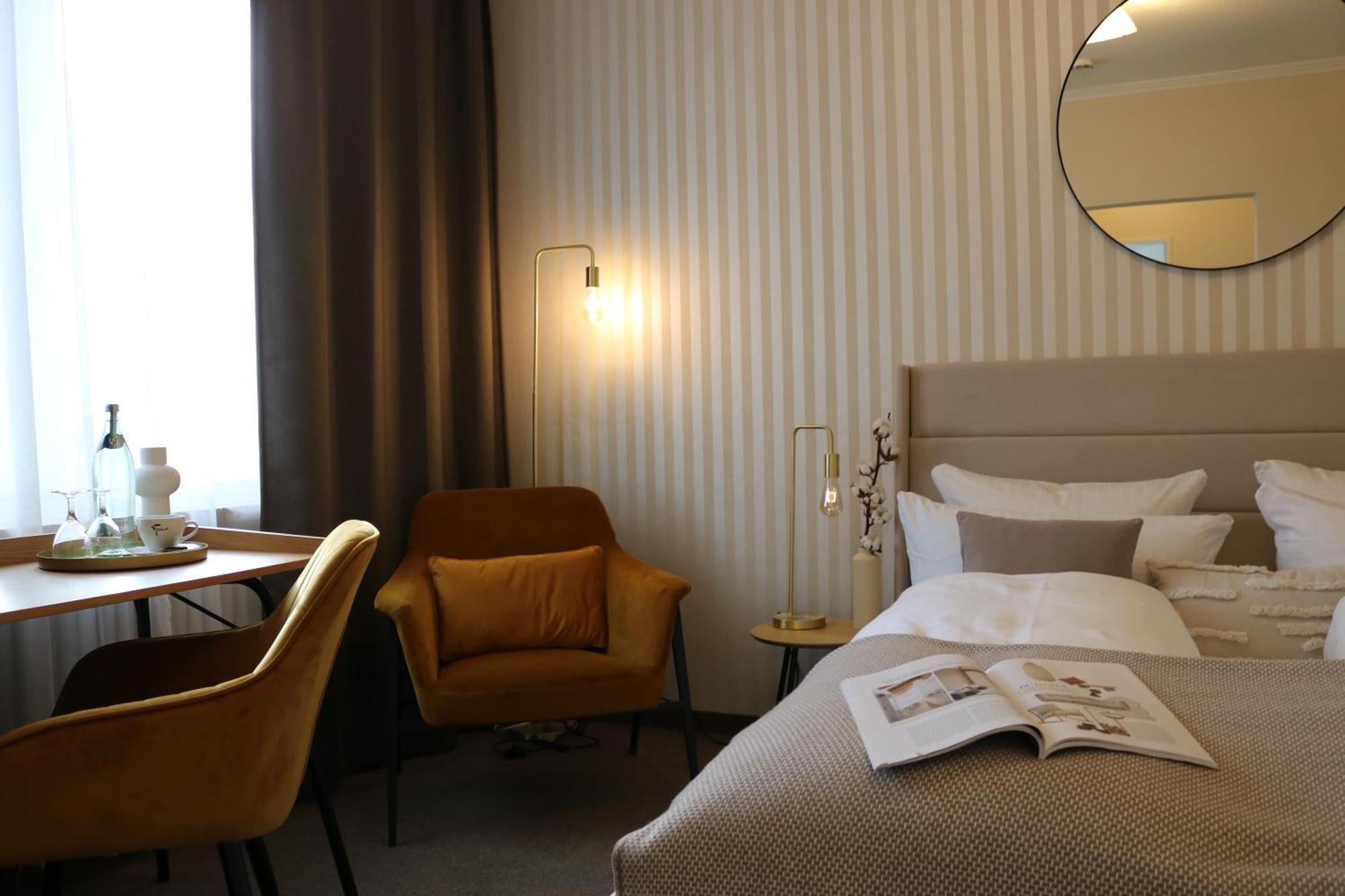 Hotel Stadt Hamburg Bad Salzuflen Bagian luar foto